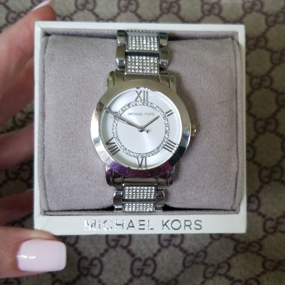 Michael Kors silver and Crystal wach
